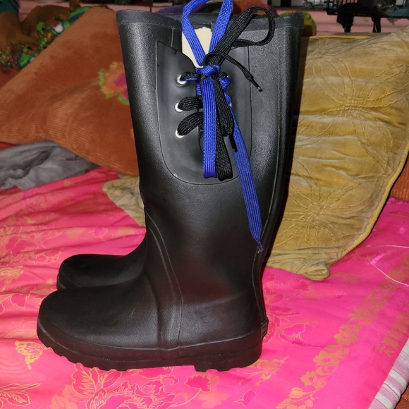 Chocolat blu rain boots sze 10 - Picture 4 of 7